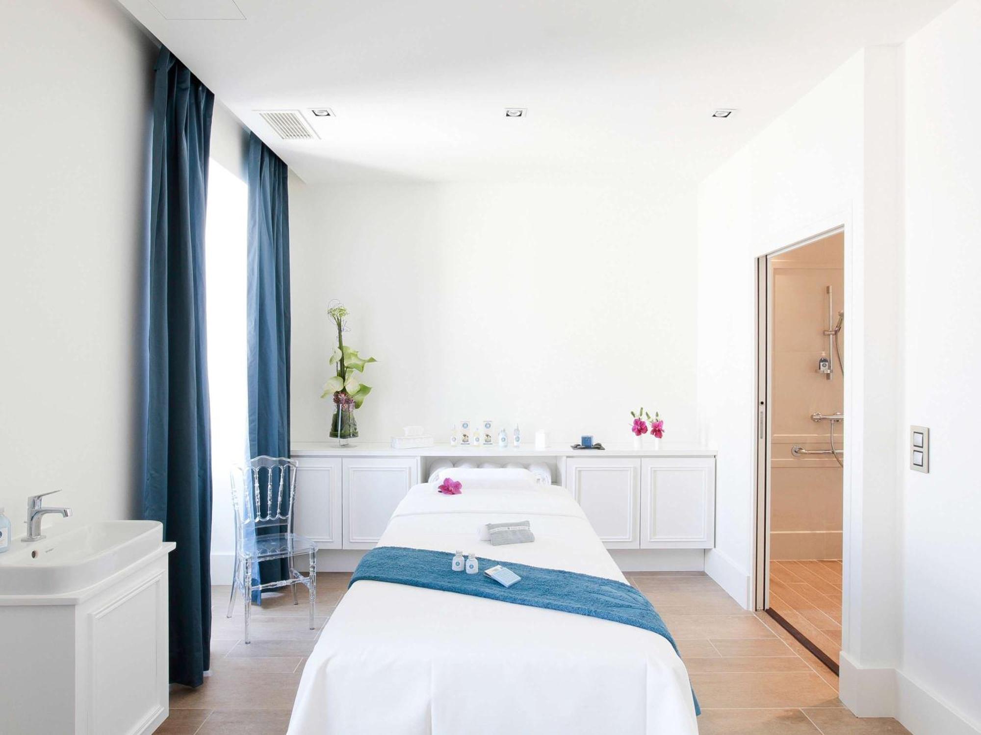 La Cour Des Consuls Hotel And Spa Toulouse - Mgallery Exterior photo